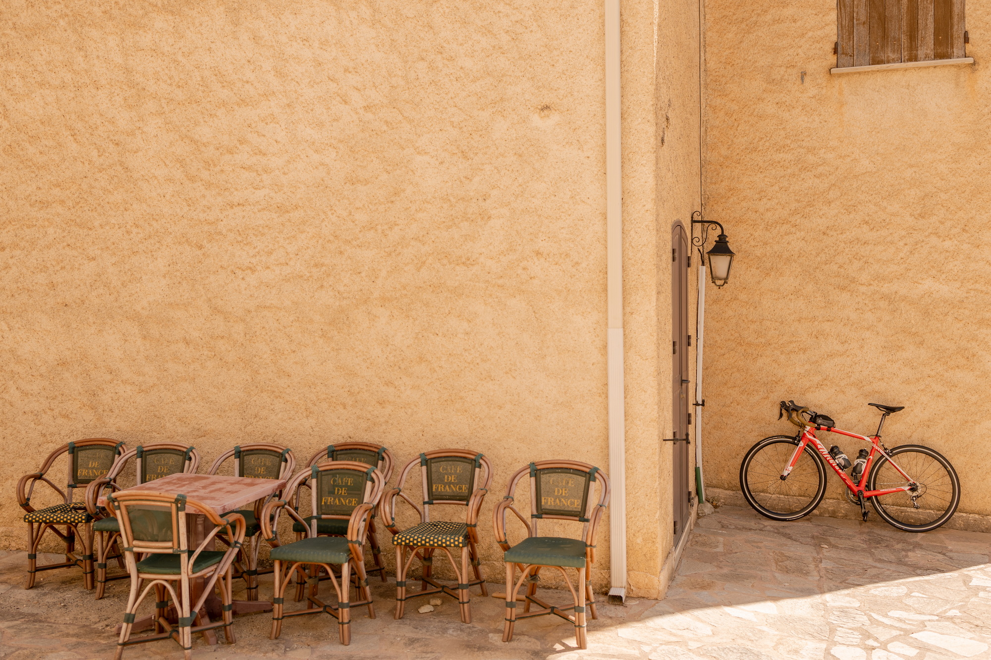 Mittendrin im Nirgendwo:     Le Tour de Corse